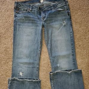 Silver Jeans, Tuesday